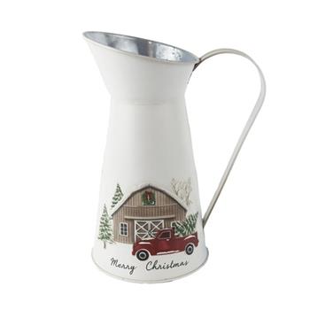 Džbán/konev kovová MERRY CHRISTMAS s autem a stodolou a 1 uchem bílý 26,5cm